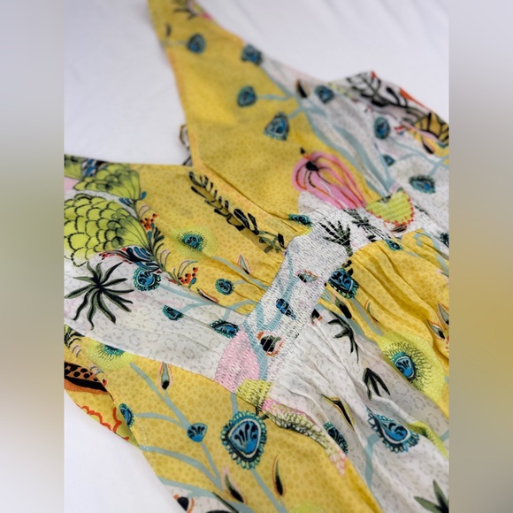 Anthropology Margaux Floral Dress Pastel Floral Smocked Waist Lace Back Small - Picture 6 of 14